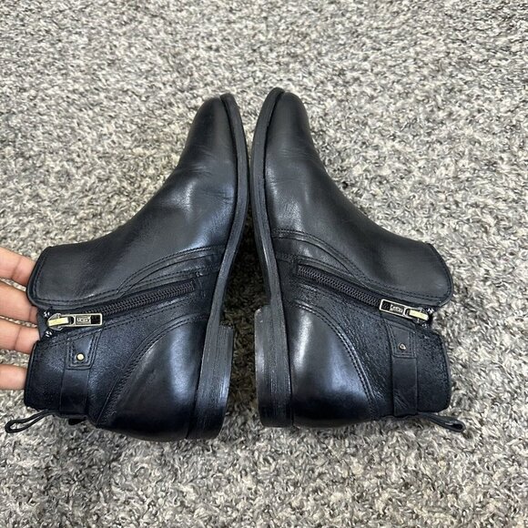 Ugg Australia 1008677 Demi Black Leather Side Zip Ankle Boot Womens Size US 7 - Picture 6 of 12